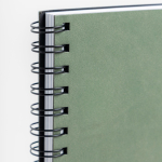 Agenda diaria en español y portugués con funda de piel PU y doble anilla A5 color verde bosque