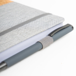 Agenda diaria en español y portugués con funda de lino y corcho A5 vista 2