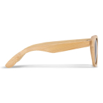 Gafas de sol hechas completamente de bambú con lentes negros color natural cuarta vista