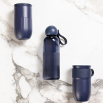 Botella de plástico monocromática con tapón redondo con asa 600ml color azul marino sexta vista