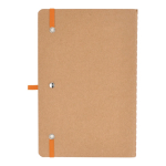 Cuaderno de tapa blanda de papel kraft FSC A5 con hojas a cuadros color naranja tercera vista