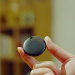 Localizador de objetos con llavero compatible con Apple y Android color negro sexta vista