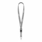 Lanyard hecho a medida de poliéster con hebilla desmontable color gris vista de impresión