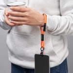 Muñequera para cargar el móvil hecha a medida con cargador tipo C color naranja
