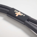 Lanyard para el móvil hecho a medida de correa corta y cargador tipo C color negro quinta vista