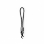 Lanyard muñequera de nailon hecho a medida con pieza metálica color gris oscuro septima vista