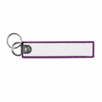 Llavero en forma de etiqueta de tela hecho a medida con doble anilla color morado septima vista