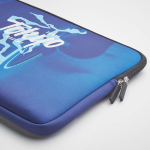 Funda para portátil hecha a medida de neopreno y resistente al agua color blanco quinta vista