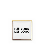 Pin de hierro en forma cuadrada hecho a medida para personalizar color dorado vista de impresión