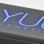 Memoria USB hecha a medida con carcasa de personalización luminosa color azul quinta vista