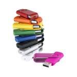Memoria USB de cuerpo suave y clip metálico giratorio brillante color fucsia primera vista
