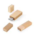 USB hecho a medida con carcasa de madera de bambú y con tapón color natural en caja