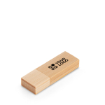 Memoria USB hecha a medida hecha de madera de bambú con tapón color natural vista principal