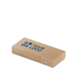 Memoria USB hecha a medida cuadrado de madera de bambú con tapón color madera clara vista principal
