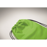 Mochila de cuerdas infantil de poliéster RPET con cuerdas negras color verde lima vista fotografía tercera vista