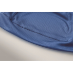 Gorro deportivo de poliéster transpirable y ligero color azul vista fotografía cuarta vista