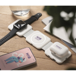 Base de carga magnética de ABS con hubs USB integrados 15W color blanco vista bodegón principal