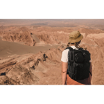 Mochila de viaje de RPET grande con varios compartimientos 15'' color negro tercera vista bodegón