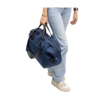 Bolsa de deporte espaciosa hecha de residuos plásticos del océano quinta vista