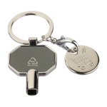 Llavero de zinc reciclado con purgador de radiadores y moneda quinta vista