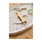 Llavero en forma de botella multiusos con sacacorchos y cúter novena vista