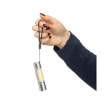 Linterna de aluminio recargable con muñequera y 3 modos de luz undécima vista