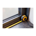 Flexómetro con ventana superior de visualización y cinta doble cara 3M novena vista