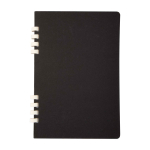 Cuaderno de tapa dura de papel reciclado con espiral A5 hojas a rayas color negro segunda vista frontal