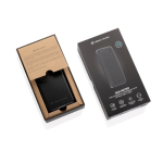 Batería externa ecológica con cable retráctil 45W 20.000 mAh color negro vista con caja