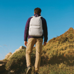 Mochila con cremallera convertible antirrobo y capacidad 22L 16” color gris