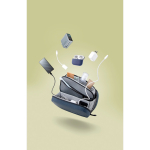 Estuche de viaje con apertura tipo concha y capacidad 2.5L 8” color azul marino vista de ambiente