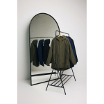 Chaqueta impermeable acolchada unisex modern fit 95 g/m² Iqoniq Thelon color caqui vista de ambiente