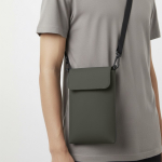 Bandolera de piel sintética con cierre de velcro y cinta ajustable sexta vista