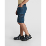 Bermuda vaquera de algodón unisex con bolsillos multiusos 370g/m² Roly color azul vaquero quinta vista de uso