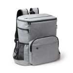 Mochila nevera de plástico reciclado con interior isotérmico 22L color gris claro primera vista de uso