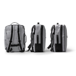 Mochila de viaje con compartimento antirrobo y rejilla 12” color gris vista detalle 2