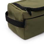 Neceser ecológico con bolsillo interior de rejilla y asa lateral color verde oscuro vista detalle 1