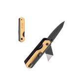 Multiherramienta compacta con clip metálico y cuerpo de bambú vista principal