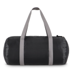 Bolsa deportiva plegable con bolsillo frontal y capacidad de 20L color negro cuarta vista
