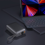 Power bank personalizable con pantalla LED y carga rápida 20.000mAh color gris oscuro cuarta vista