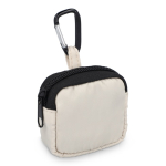 Estuche para auriculares con mosquetón y cierre de cremallera color beige