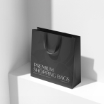 Bolsa de papel premium mate con fuelle y asas de tela resistente 9kg vista de ambiente