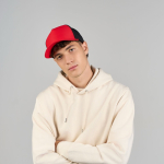 Gorra trucker ecológica de 5 paneles con protección solar UPF50 vista 5