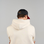 Gorra trucker ecológica de 5 paneles con protección solar UPF50 vista 6