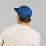 Gorra estilo camper de 5 paneles no estructurada con visera plana vista 5