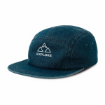 Gorra estilo camper de 5 paneles no estructurada con visera plana vista con logo impreso