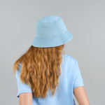 Sombrero tipo panamá en denim de algodón reciclado teñido con DyStar® vista 4