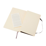 Libreta con tapa blanda y flexible Moleskine Classic hojas lisas color negro tercera vista trasera