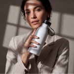 Botella antigoteo de acero inoxidable ideal para sublimación 500ml color blanco cuarta vista