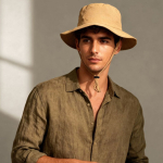 Gorro ajustable de aventura estilo safari hecho de nailon y poliéster color camel vista detalle 4